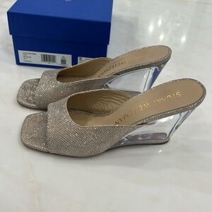Stuart Weitzman Tia 85 lucite wedge new noir Poudre size 9.5